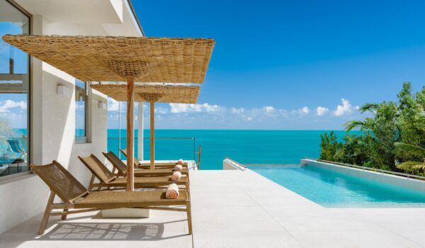 Detail Selects_045 La Mer West on Sapodilla Bay