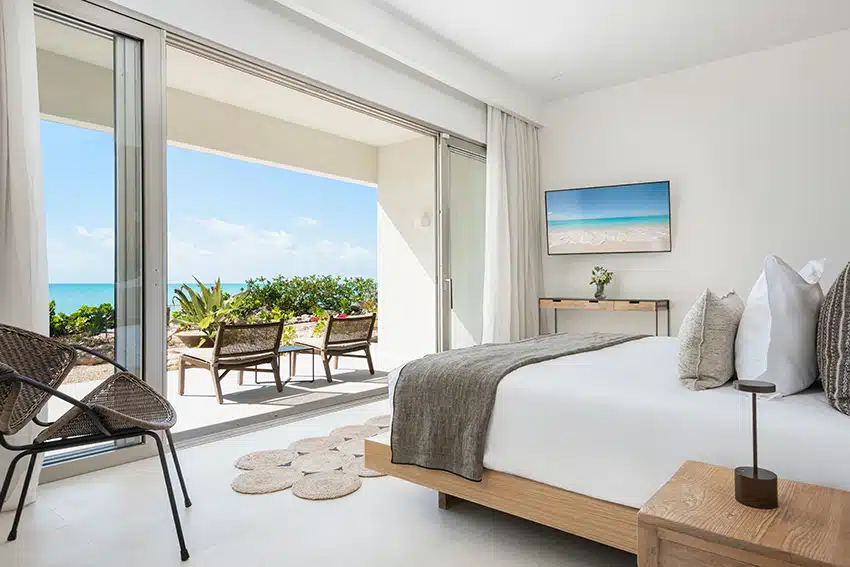 La Mer West Master Bedrooms overlooking Sapodilla Bay