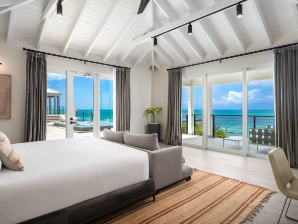 Villa Eden Master Bedroom